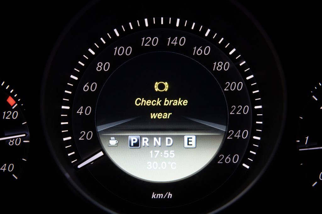 Brake check перевод