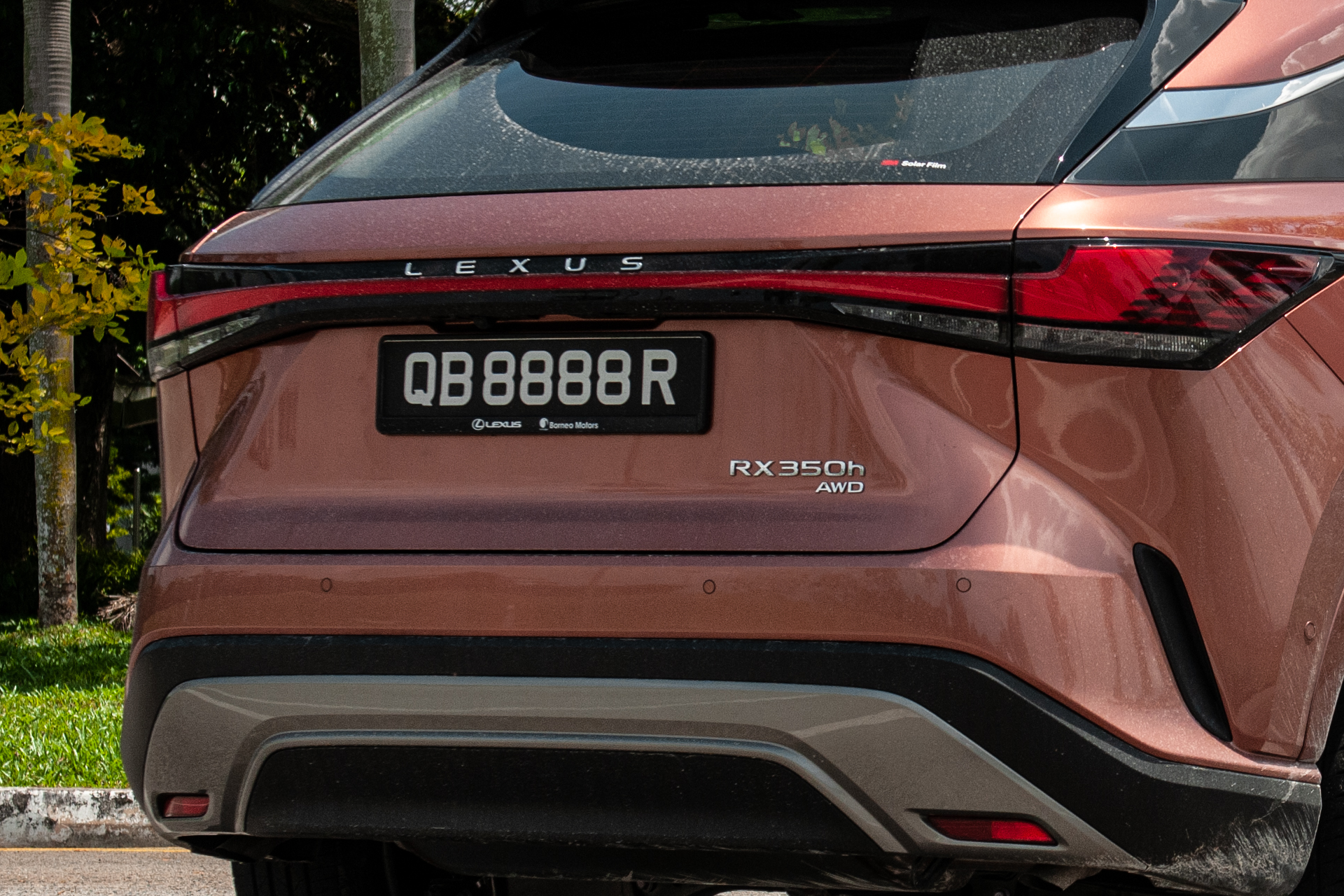 Rear of Lexus RX 350h with a Singapore Q plate